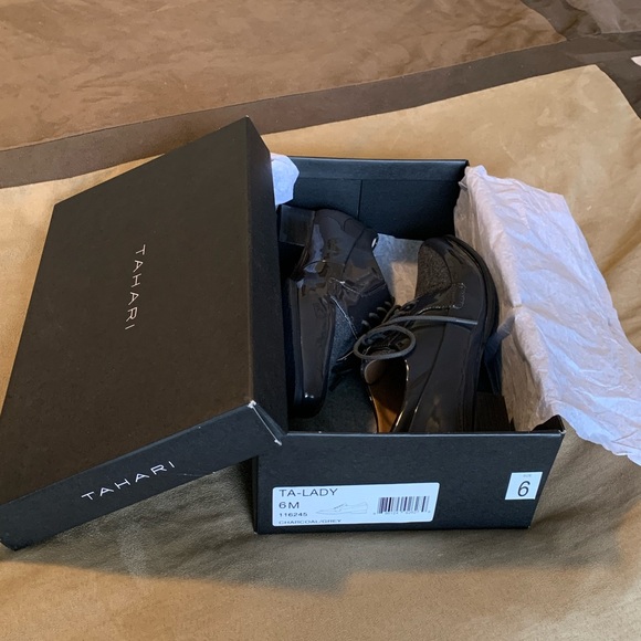 NWT Tahiti Leather Oxfords - Picture 7 of 7